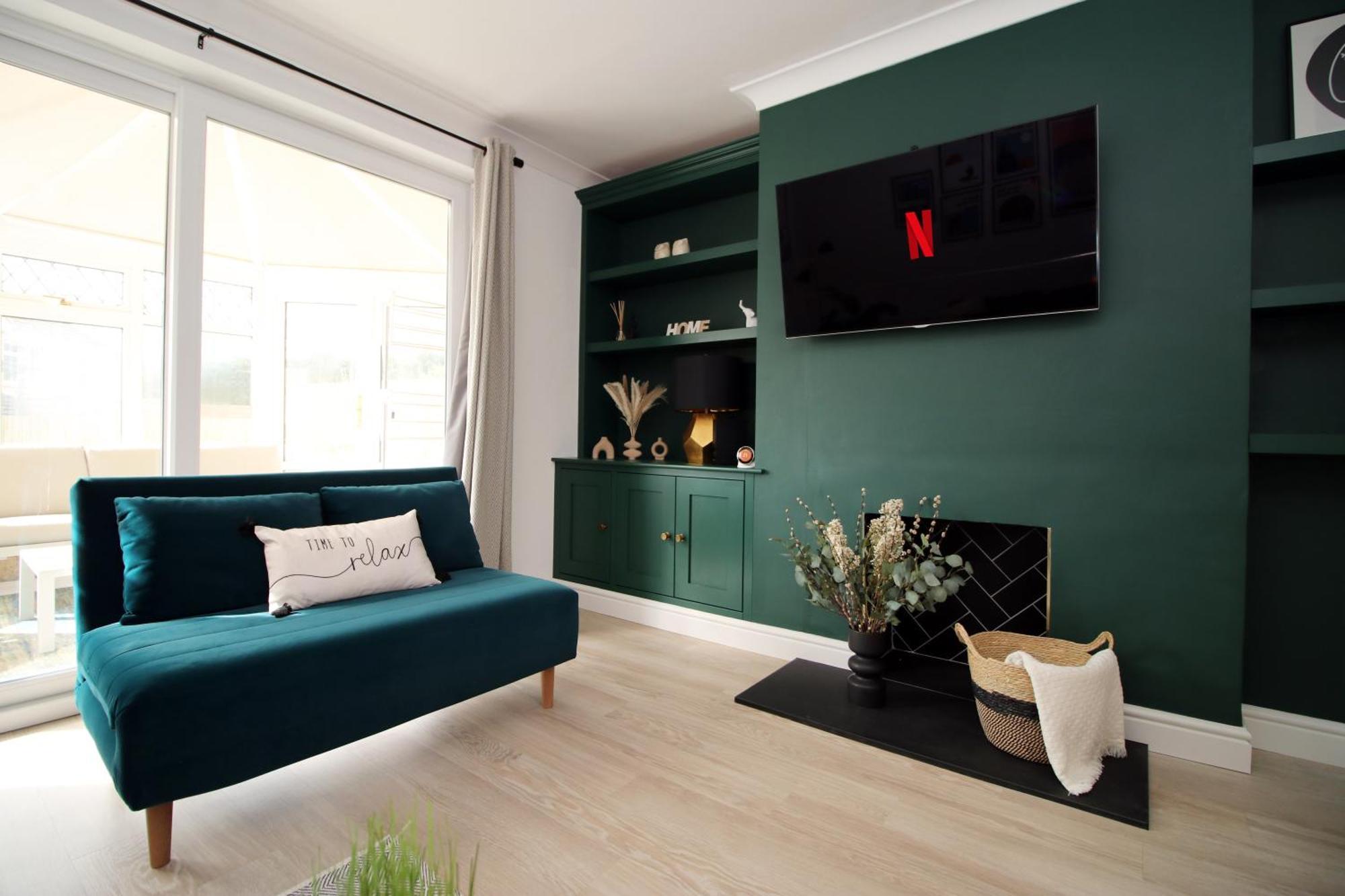 Stylish Home In Bath With Driveway Parking, 10Min From City Екстер'єр фото