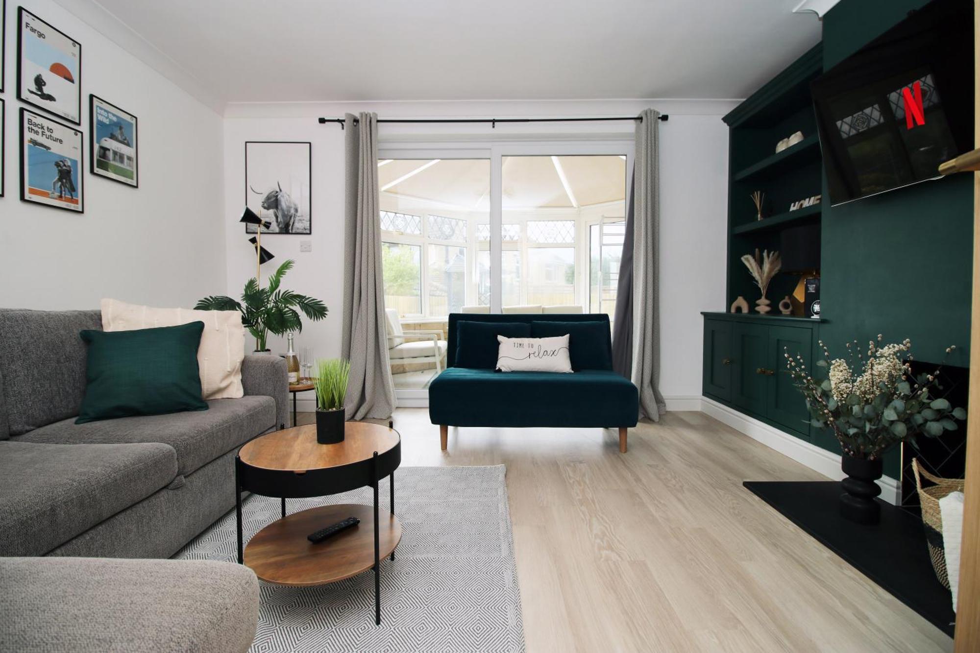 Stylish Home In Bath With Driveway Parking, 10Min From City Екстер'єр фото